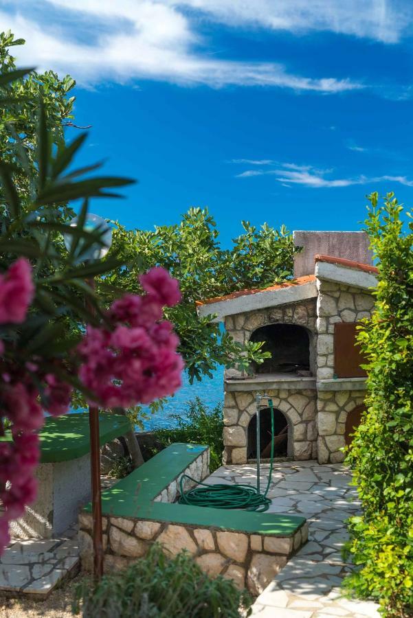 Captain'S Apartment Barbat na Rabu Exterior foto